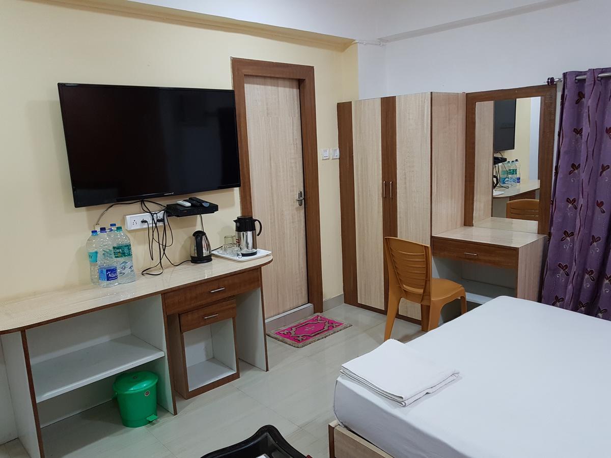 כלכותה Jimmy Guest House מראה חיצוני תמונה