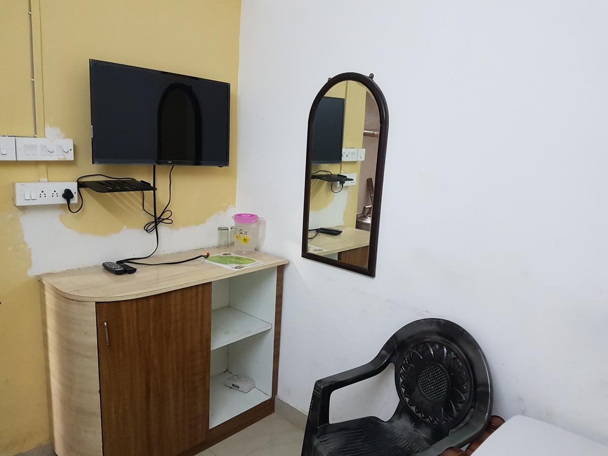 כלכותה Jimmy Guest House מראה חיצוני תמונה